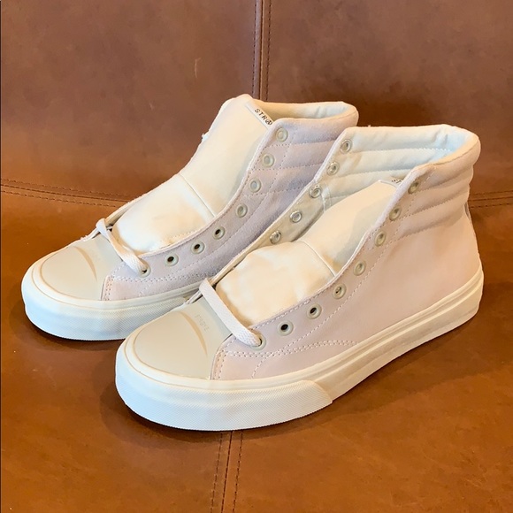 straye high tops